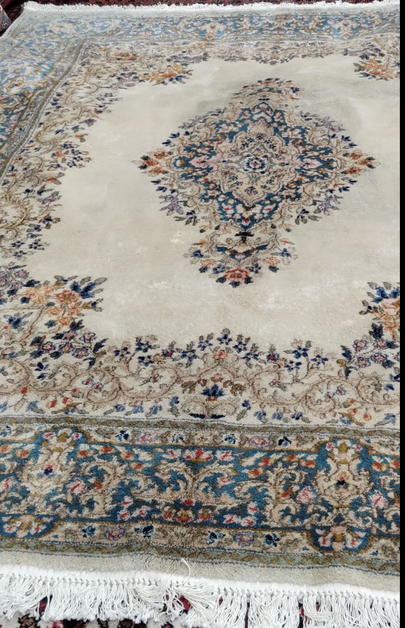 Kerman Rug – Fully Restored to Its Original Beauty